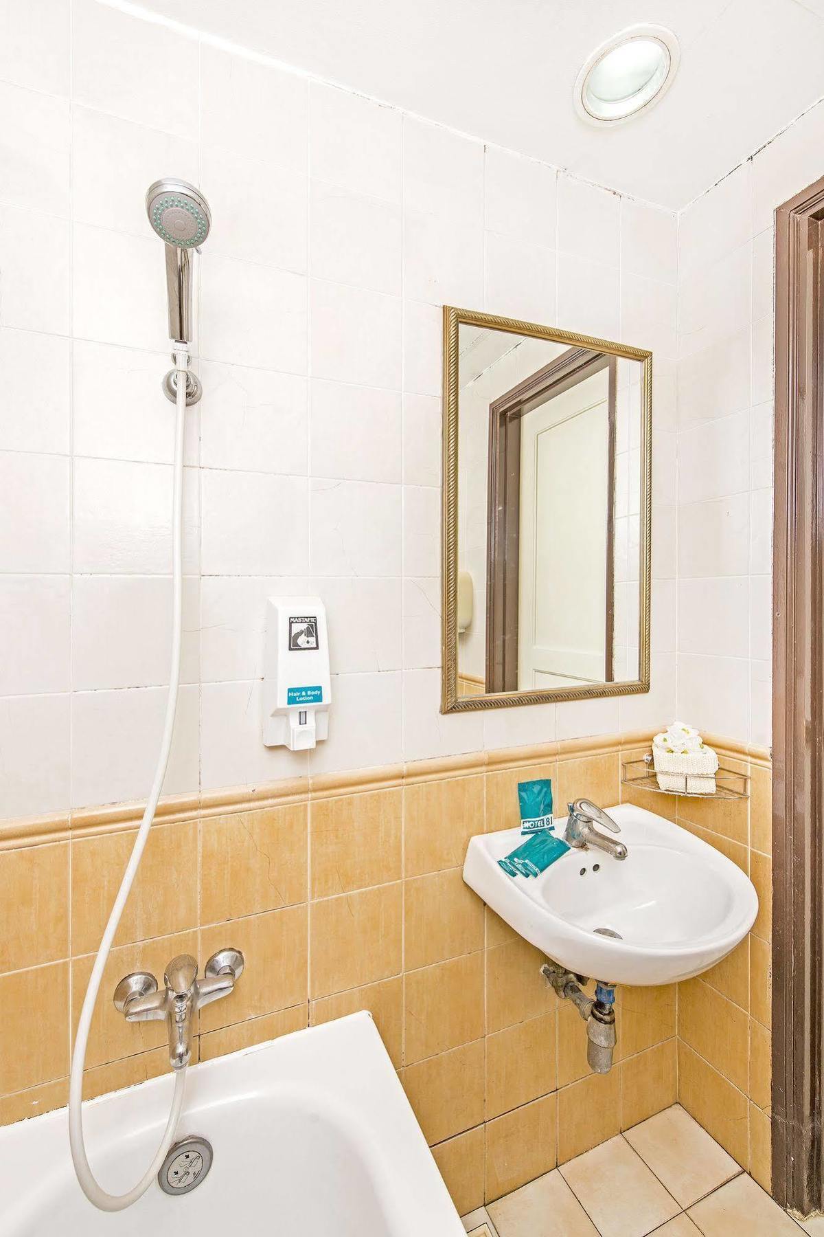 Classic By Venue Hotel
